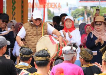 Semarak Pawai HUT RI ke-81 di Sungai Penuh