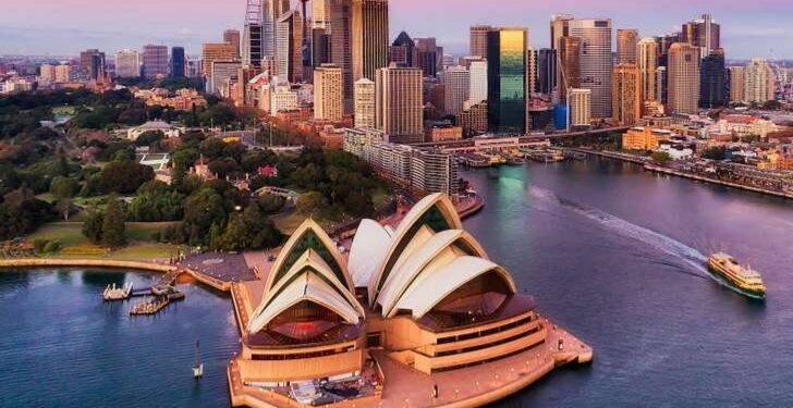 Australia Unemployment Rate Rises to 4.5 Percent