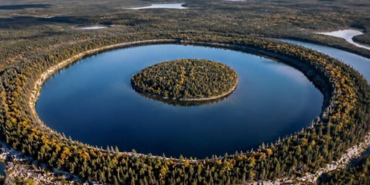 Canada’s Giant Ring-Shaped Lake