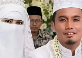 Ustaz Maulana Tepis Isu Soal Pernikahan dengan Umi Pipik