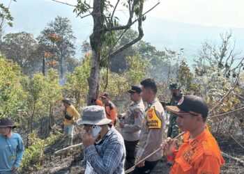 Karhutla di Kerinci, Polsek Gunung Kerinci dan Tim Gabungan