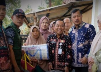 Pemkab Kerinci Salurkan Bantuan Kebakaran