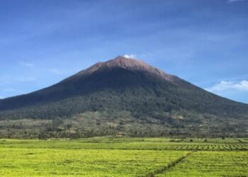 Antisipasi Karhutla, Jalur Pendakian Gunung Kerinci Ditutup