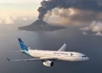 BMKG Pantau Dampak Erupsi Gunung Anak Krakatau, Abu Vulkanik Capai 50.000 Kaki