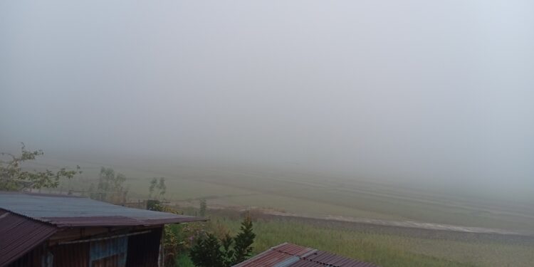 Kabut Asap Buat Kerinci Gelap