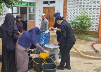 Sat Brimob Polda Jambi Peduli