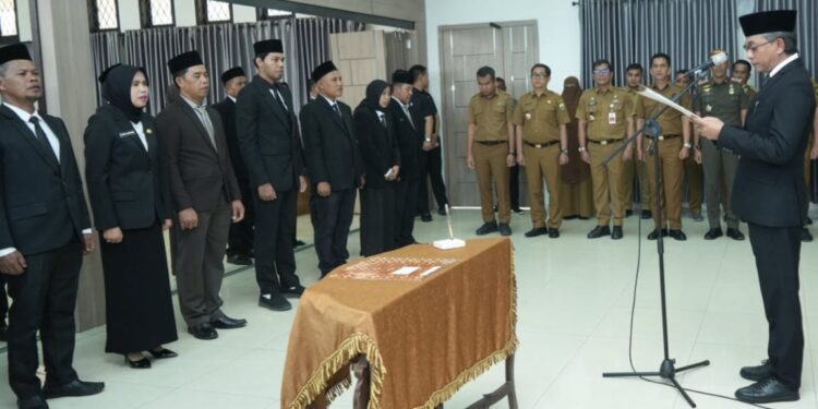 Puluhan Pejabat Muaro Jambi Jambi Dilantik