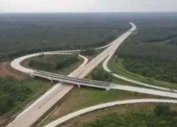 Pembangunan jalan Tol Palembang - Betung