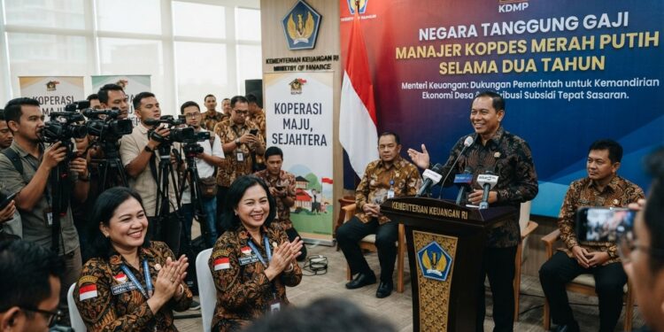 Negara Hanya Tanggung Gaji Manajer Kopdes Merah