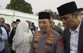 Kapolri Berharap Gus Kikin dan Kiai Miftach Bawa NU Beri Maslahat bagi Umat