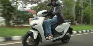 Empat Tantangan Motor Listrik di Indonesia, Mengapa Penjualannya Belum Sekencang Mobil Listrik?