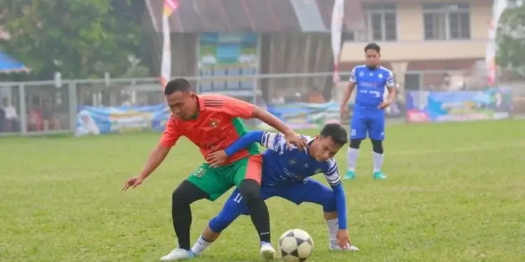 Gol Pentagen FC Dianulir, Keputusan Wasit Disorot