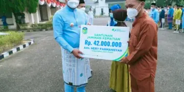 Bupati Serahkan Santunan BPJS untuk Almarhum Pemred Jambiprima.com