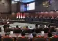 Gugatan Syarat Pendidikan Gibran Ditolak MK