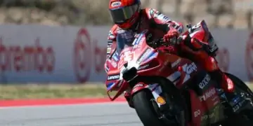 Marc Marquez Juara Sprint Mandalika, BMW E30 Listrik hingga Tips Berkendara Skutik
