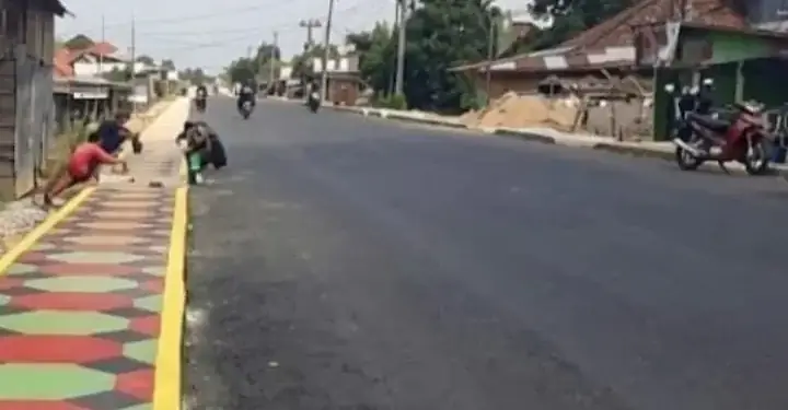 Pemkot Jambi Siapkan Seribu LPJU Untuk di Pelayang dan Danau Teluk